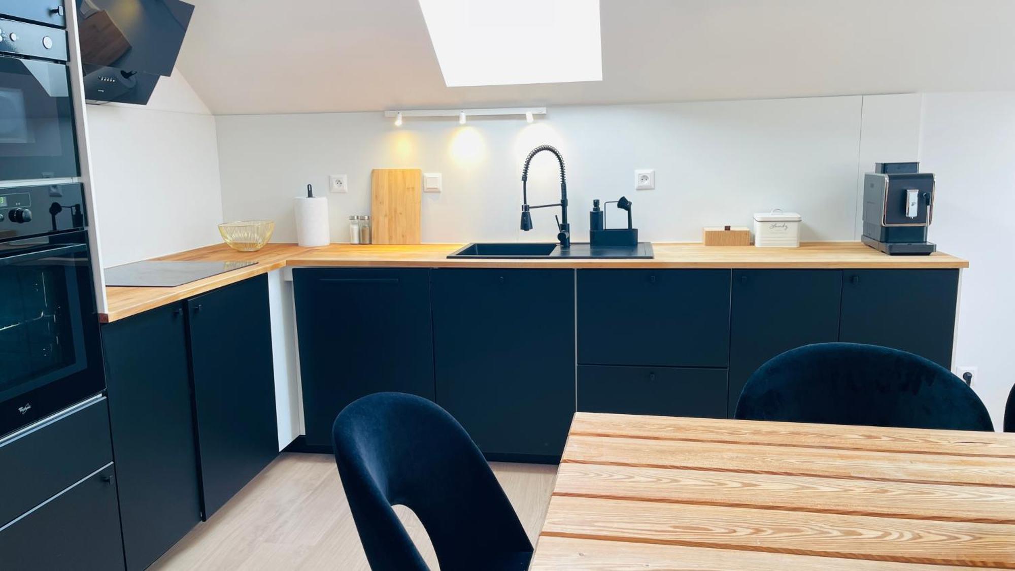 House Flow, 3 Room, Free 2 Parking