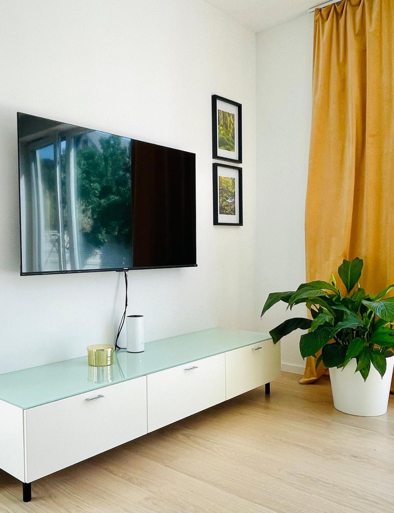 House Flow, 3 Room, Free 2 Parking Apartmán Bratislava