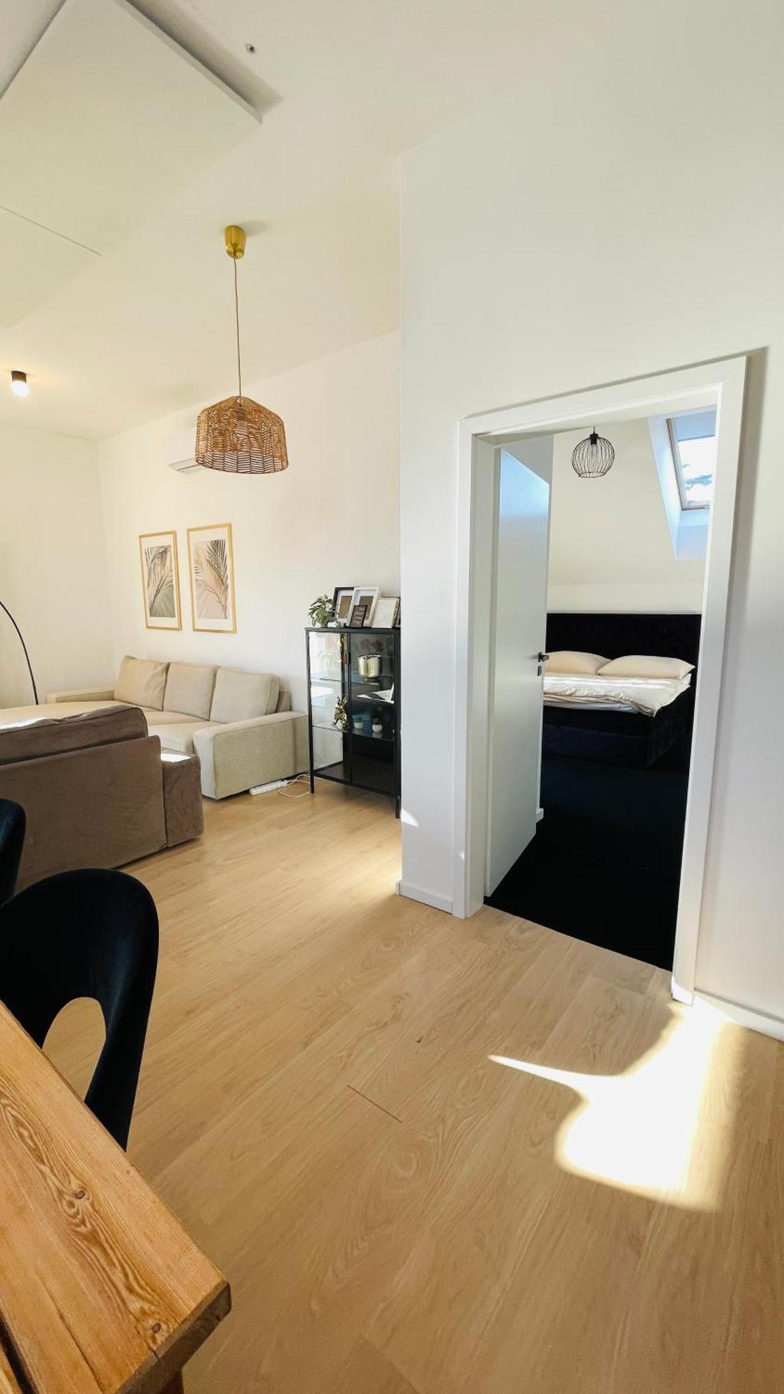 House Flow, 3 Room, Free 2 Parking Apartmán Bratislava